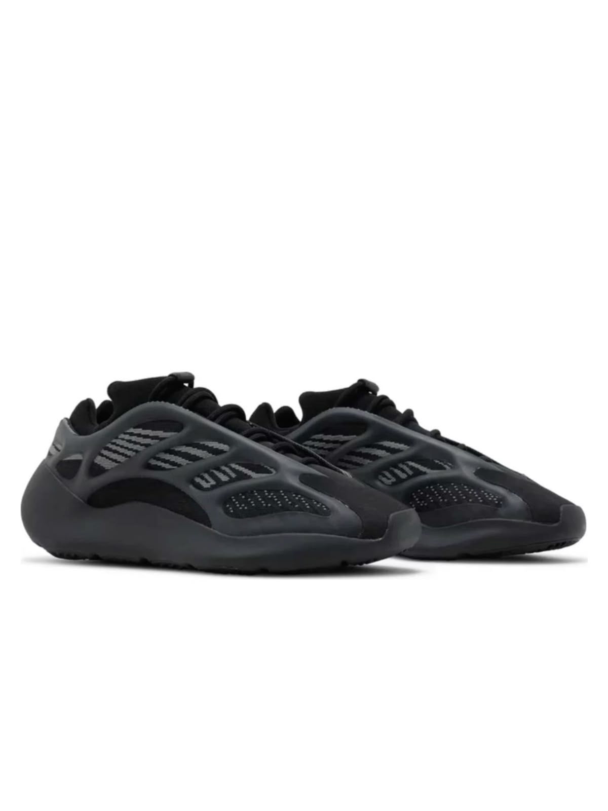 Yezzy 700v3
